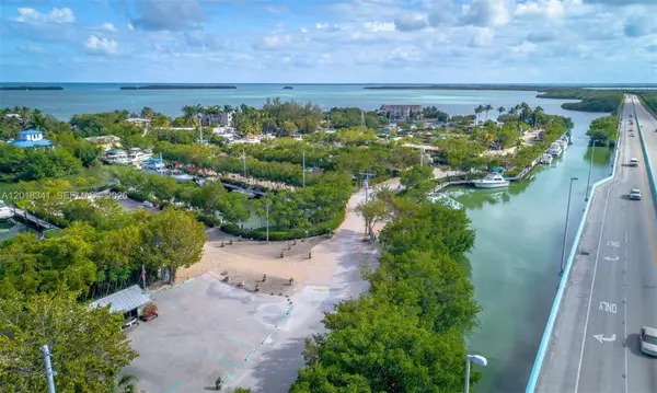 100 Morr Ln C13, Key Largo, FL 33037