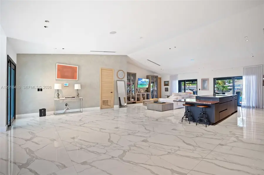 16431 NE 34th Ave, North Miami Beach, FL 33160 - #3