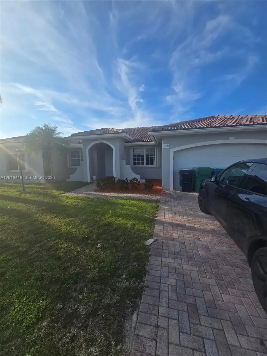 15523 SW 171st St, Miami, FL 33187 - #2
