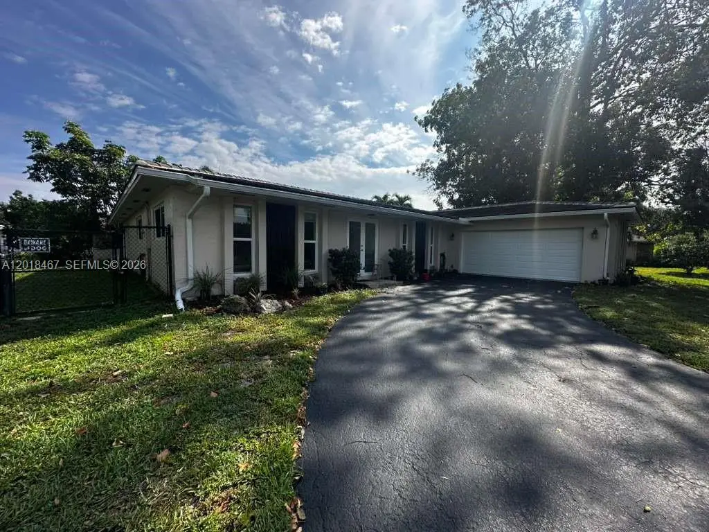 11901 NW 25th St, Plantation, FL 33323 - #1