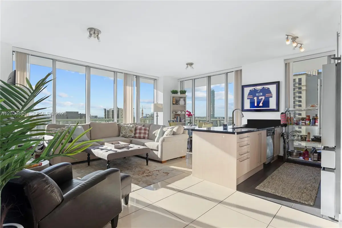 1111 SW 1st Ave #2925-N, Miami, FL 33130 - #1