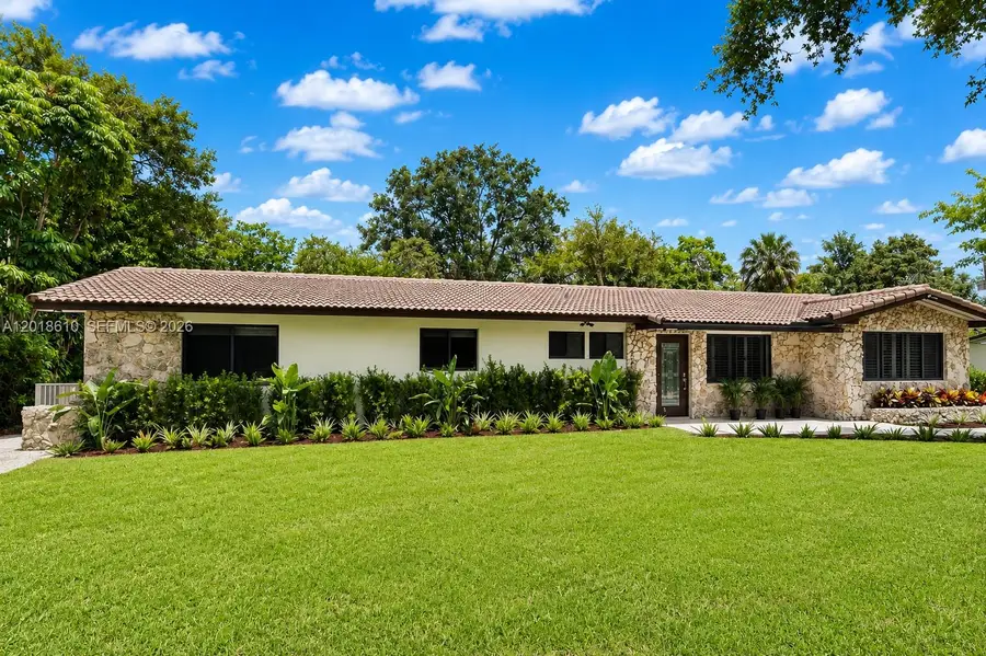 7220 SW 69th Ct, Miami, FL 33143 - #2