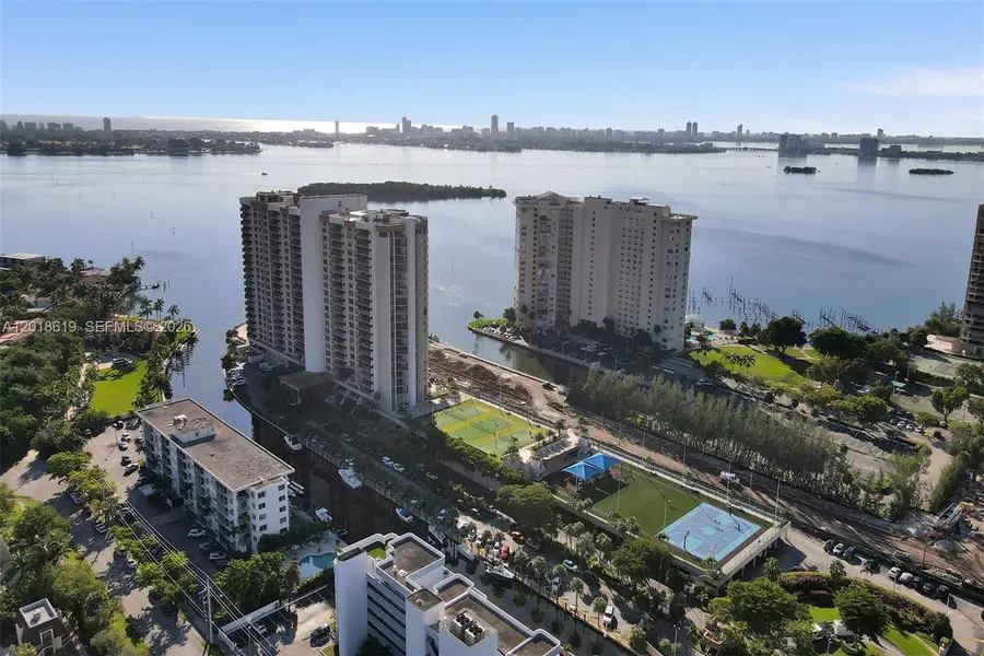 1800 NE 114th St #1502, Miami, FL 33181 - #2