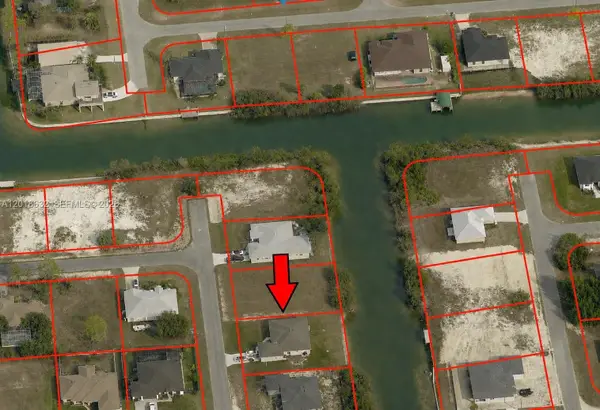 1911 NE 13th Ave, Cape Coral, FL 33909