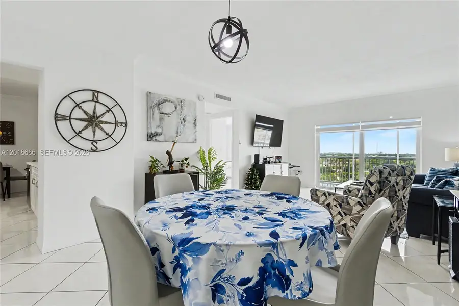 3850 Washington St #1115, Hollywood, FL 33021 - #3
