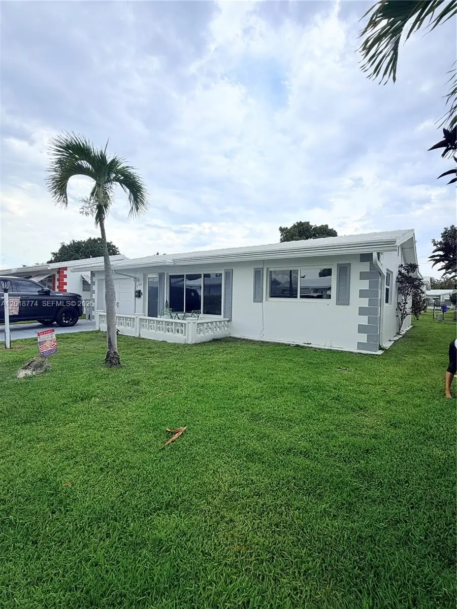 2960 NW 1st Dr, Pompano Beach, FL 33064 - #1