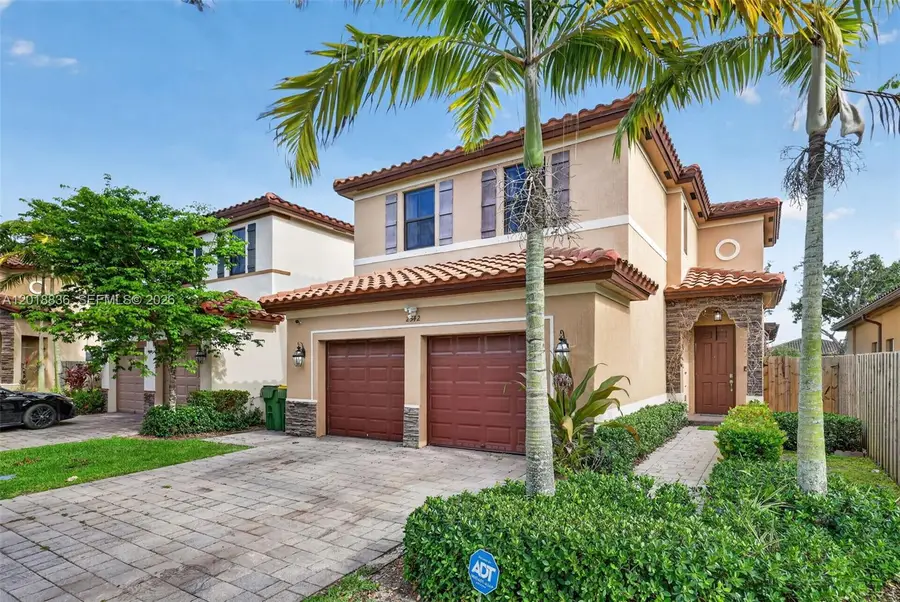 2542 NE 1st St, Homestead, FL 33033 - #3