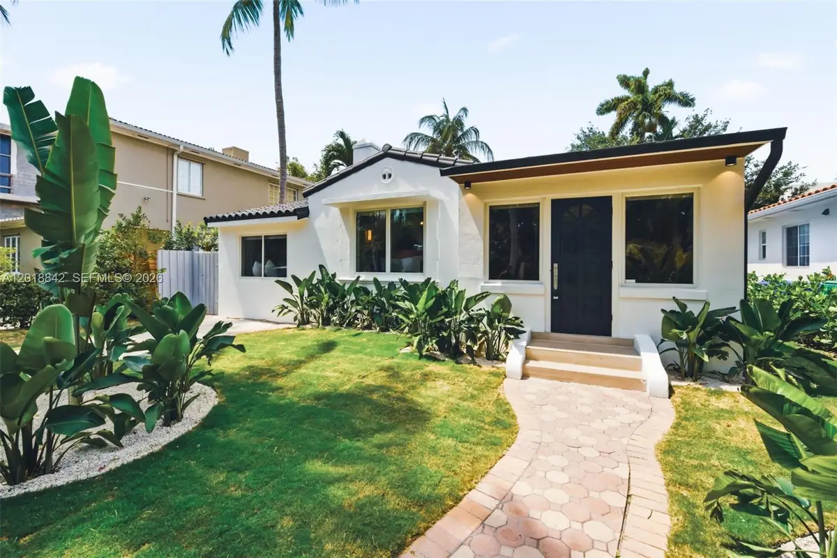 725 NE 76th St, Miami, FL 33138 - #1