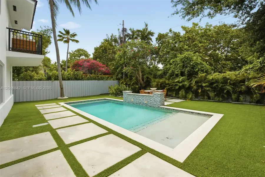 725 NE 76th St, Miami, FL 33138 - #2
