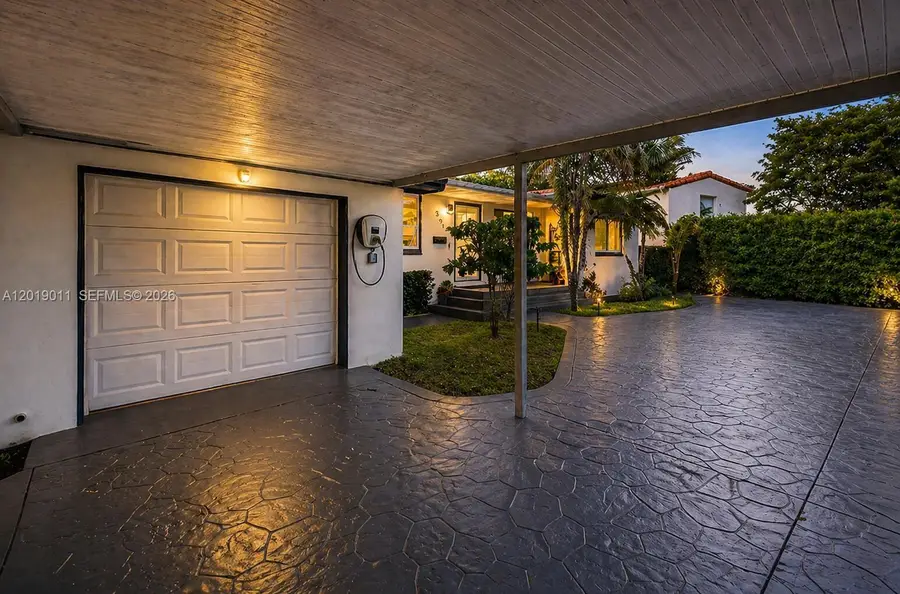 351 NE 117th St, Miami, FL 33161 - #3