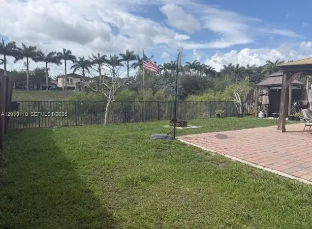 16564 SW 43rd St, Kendale Lakes Tamiami, FL 33185 - #3