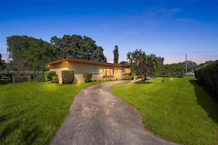 511 Dunad Ave, Opa Locka, FL 33054 - #2