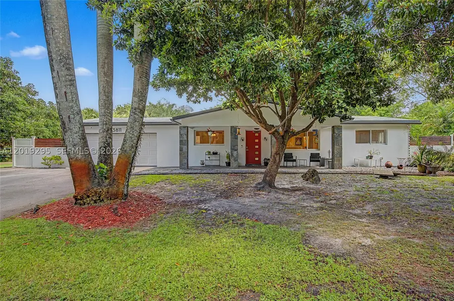 13811 SW 26th St, Davie, FL 33325 - #3