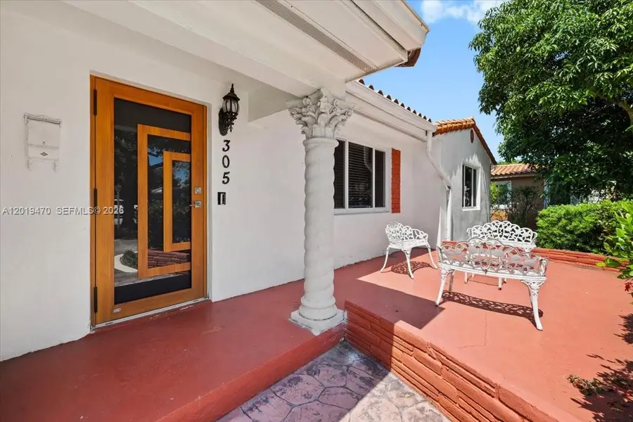 305 NW 111th St, Miami Shores, FL 33168 - #3