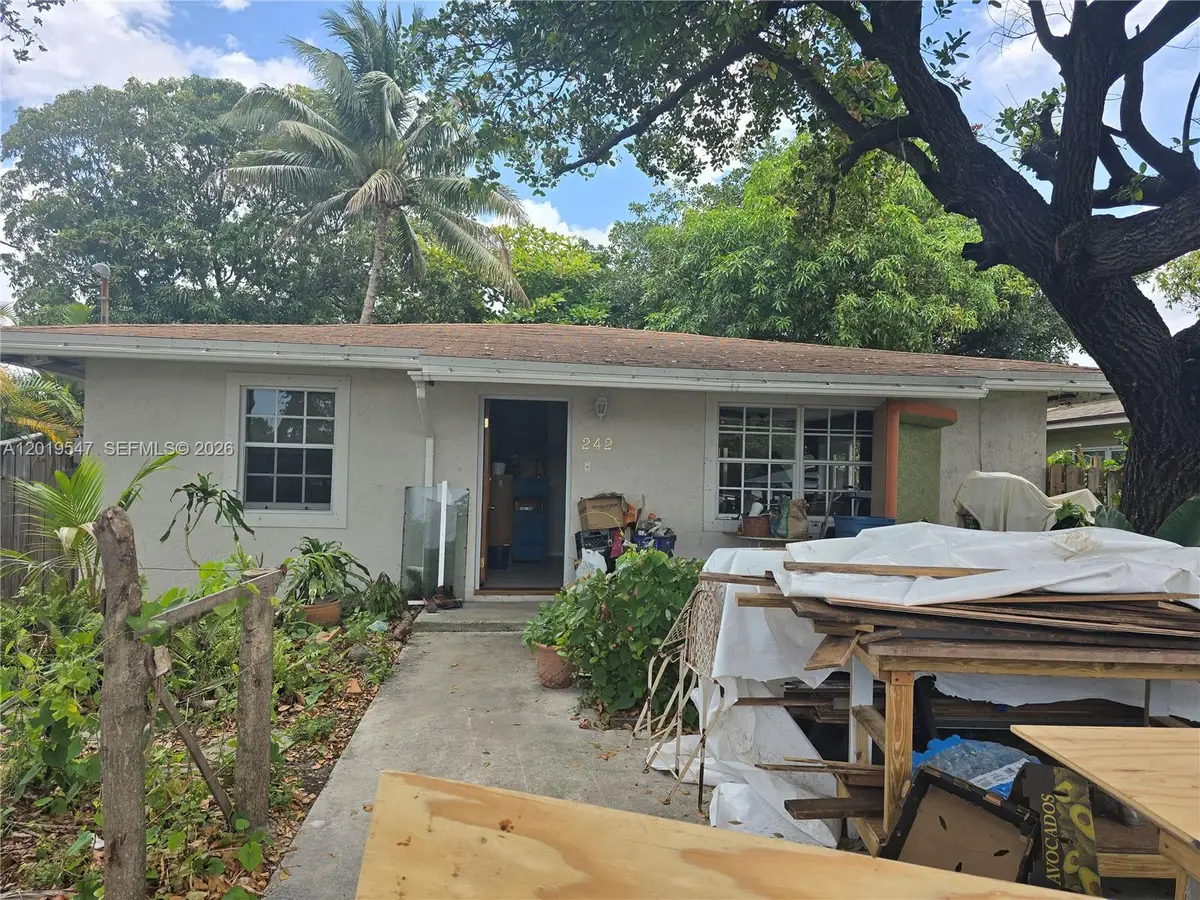 242 NW 7th Ave, Dania Beach, FL 33004 - #1