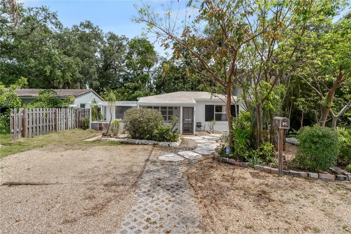 841 SW 11th Ct, Fort Lauderdale, FL 33315 - #1