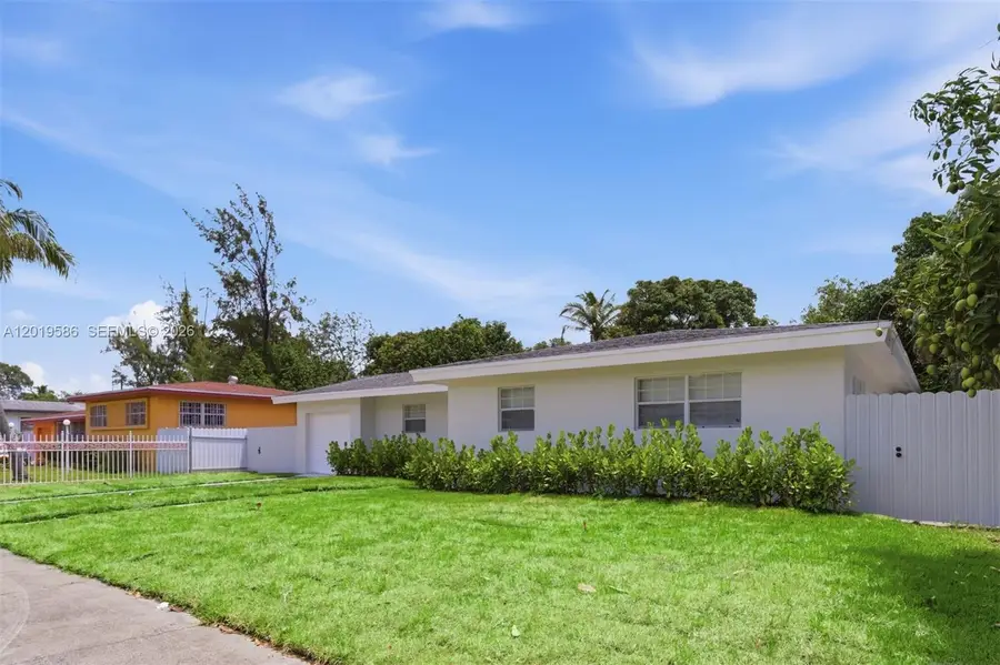 14731 NE 8th Ct, Miami, FL 33161 - #3