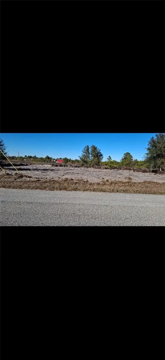 4005 E 15th St, Lehigh Acres, FL 33972 - #3
