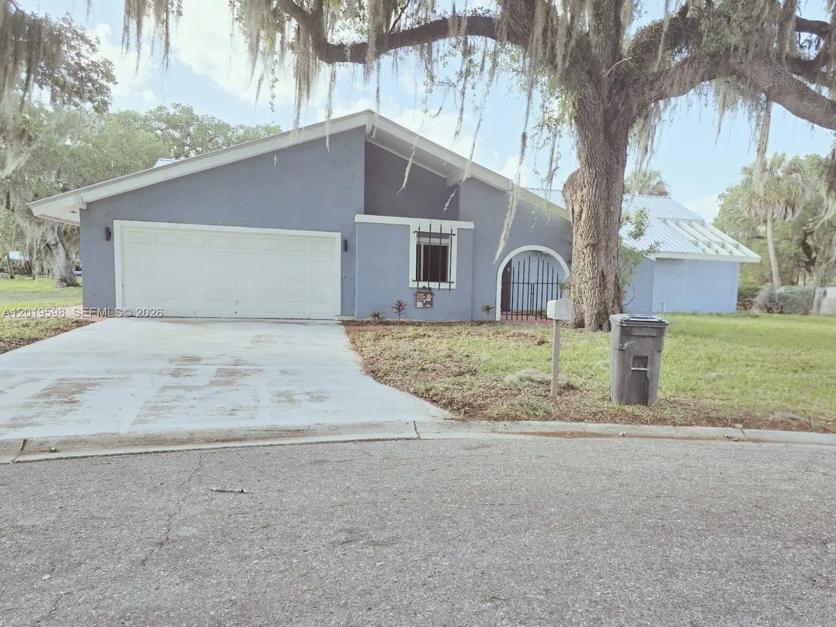 Address Withheld By Seller, La Belle, FL 33935 - #1