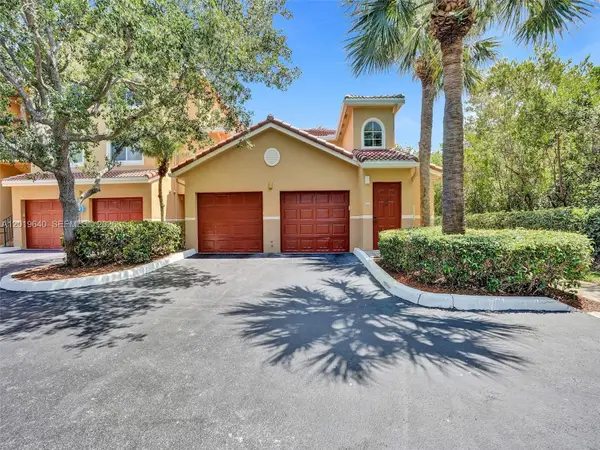 300 Scotia Dr #206, Hypoluxo, FL 33462