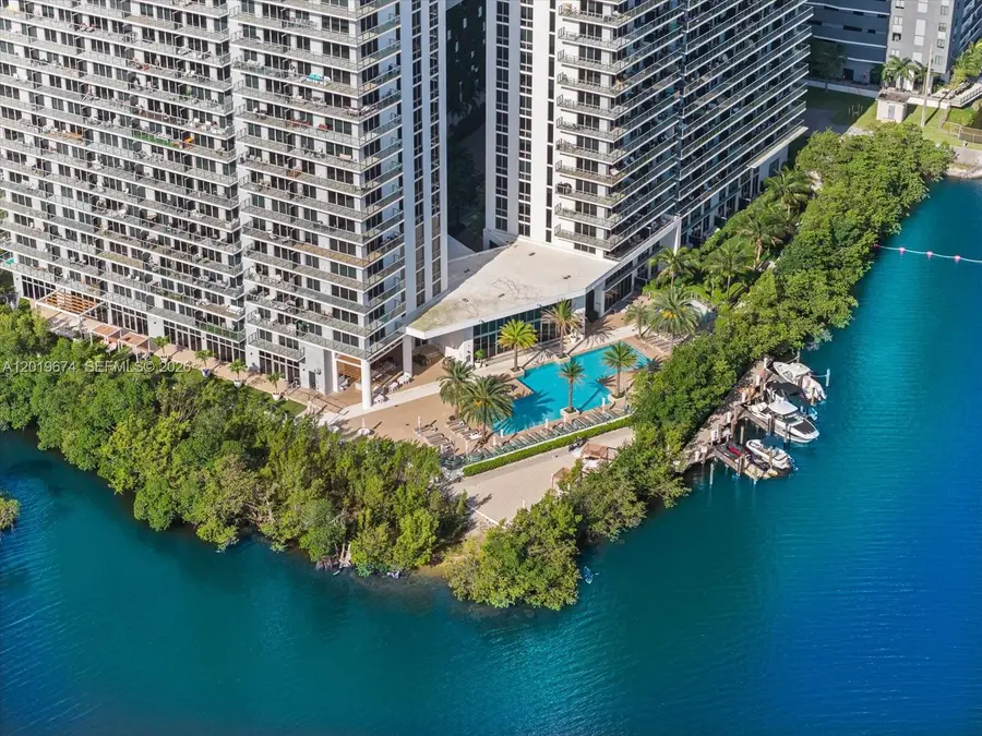 16385 Biscayne Blvd #3103, North Miami Beach, FL 33160 - #3