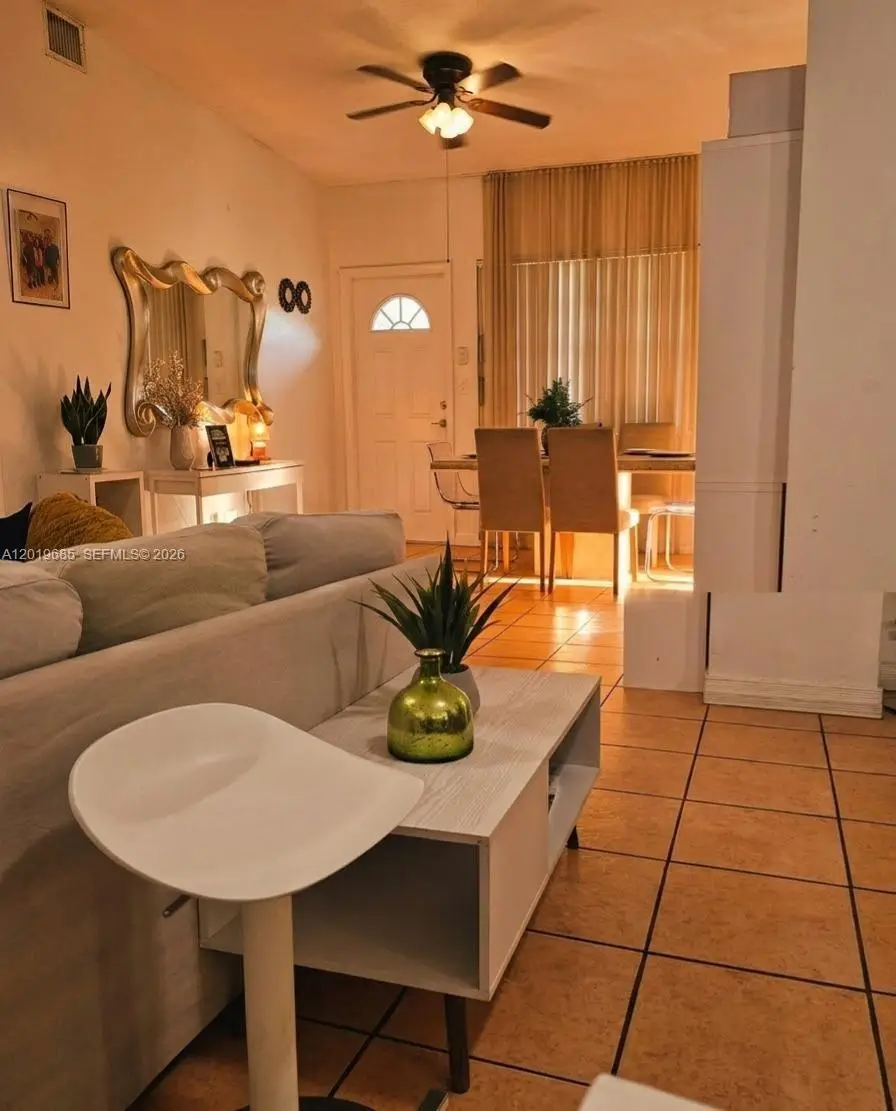 571 NE 172nd St, North Miami Beach, FL 33162 - #2