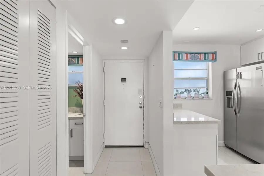 855 Euclid Ave #402, Miami Beach, FL 33139 - #2