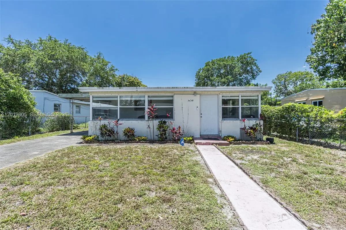 1554 NE 154th Ter, North Miami Beach, FL 33162 - #1