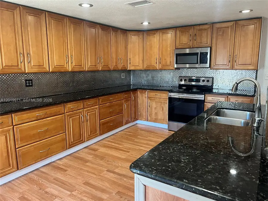 2860 NW 207th St, Miami Gardens, FL 33056 - #2