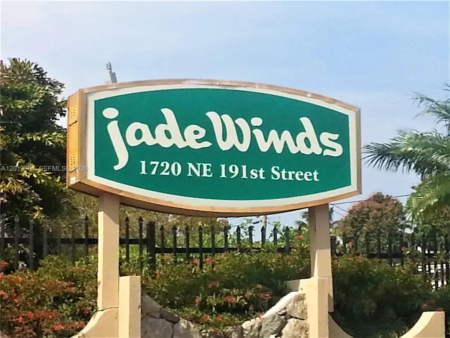 1770 NE 191st St #813-1, Miami, FL 33179 - #2