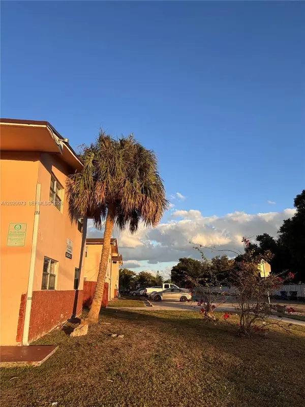 7481 SW 10th Ct #202C, North Lauderdale, FL 33068
