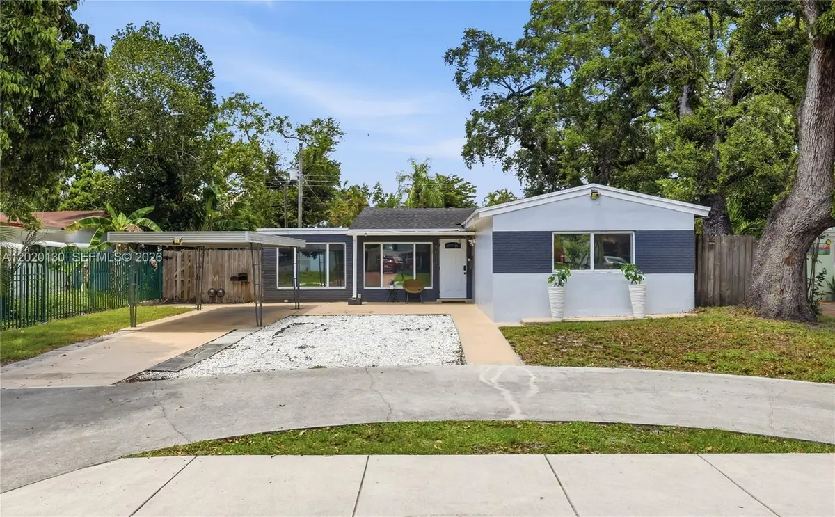 6641 Freedom St, Hollywood, FL 33024 - #1