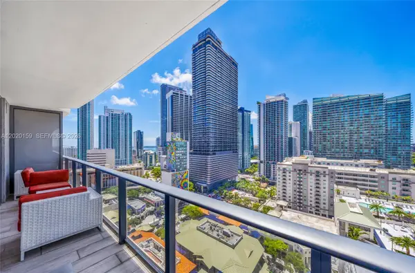 55 SW 9th St #1804, Miami, FL 33130
