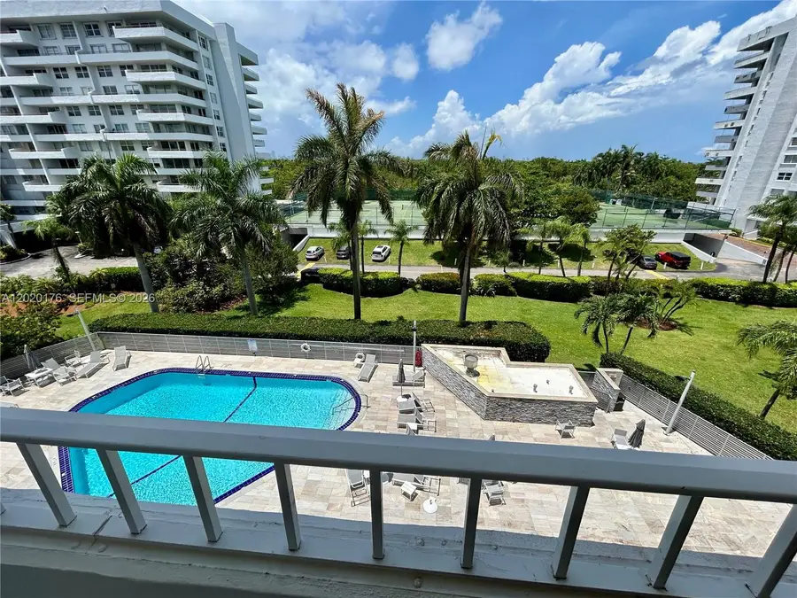 199 Ocean Lane Dr #512, Key Biscayne, FL 33149 - #3