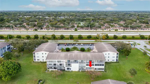 303 Preston H #303, Boca Raton, FL 33434