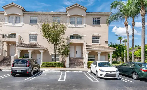 5610 NW 114th Pl #218, Doral, FL 33178