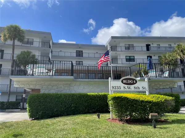 9235 SW 8th St #209, Boca Raton, FL 33428