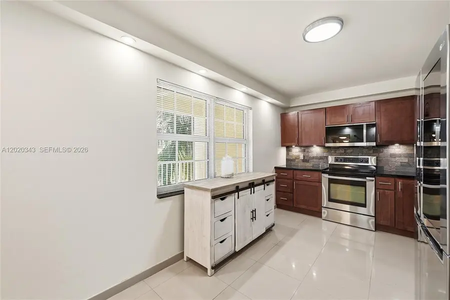 Address Withheld By Seller, Pompano Beach, FL 33069 - #2