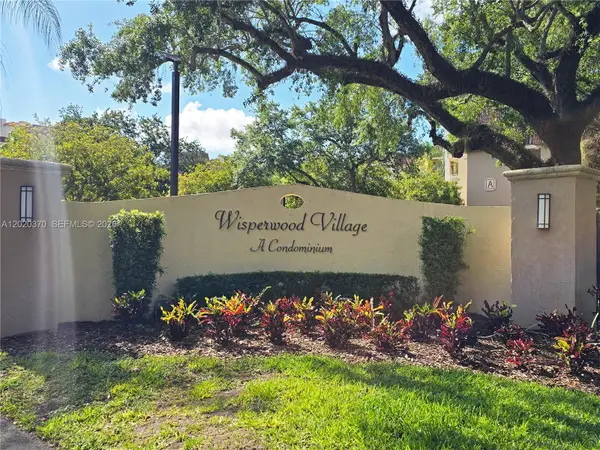 9301 SW 92nd Ave #204C, Miami, FL 33176