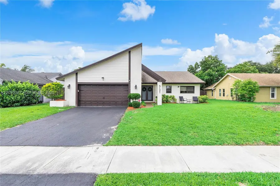 5121 NW 87th Ave, Lauderhill, FL 33351 - #2