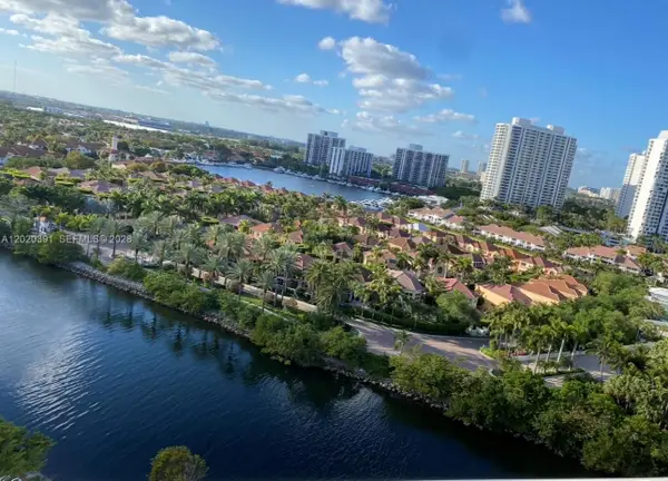 20505 E Country Club Dr #1739, Aventura, FL 33180
