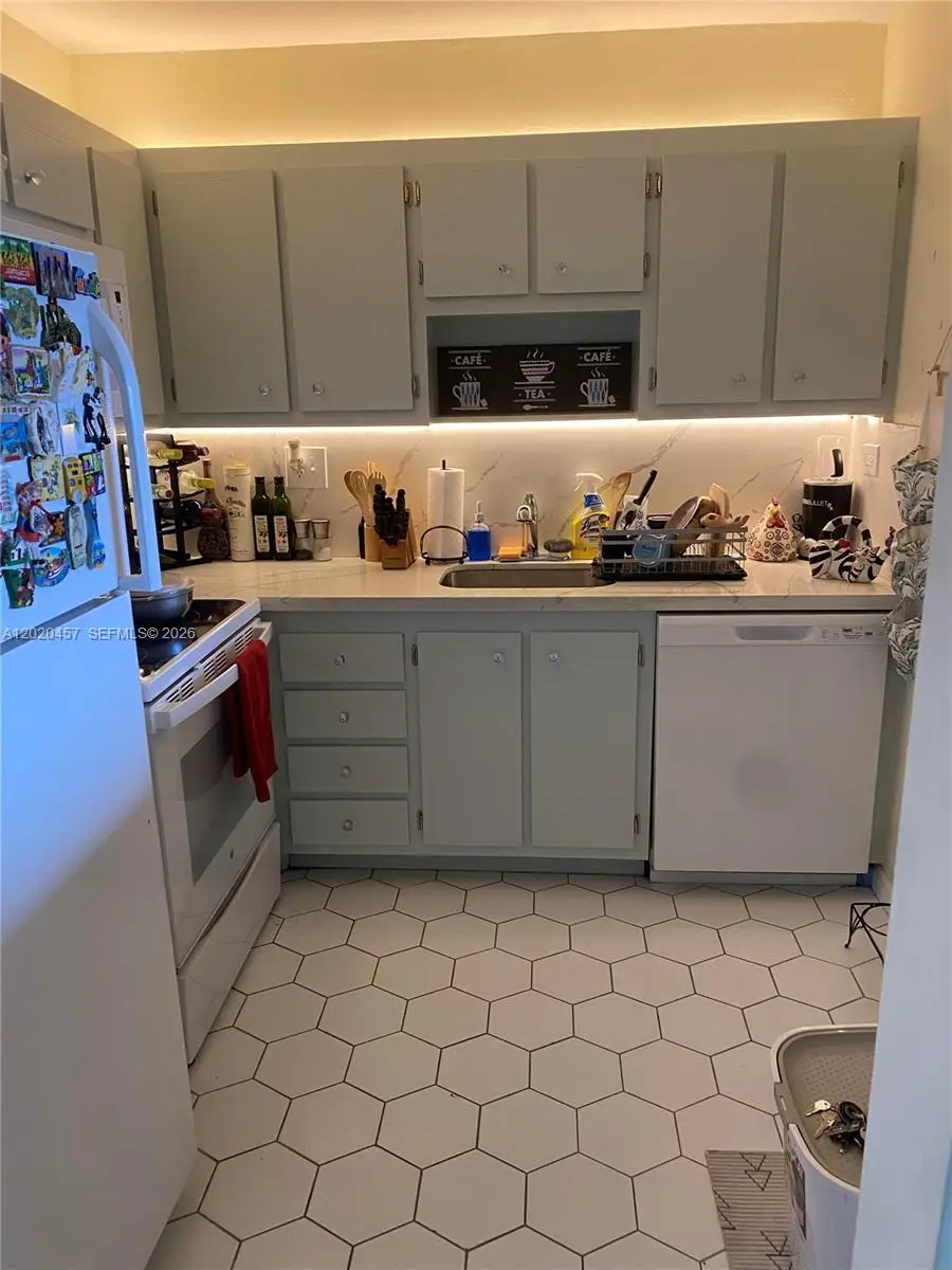 Address Withheld By Seller, North Miami, FL 33161 - #2