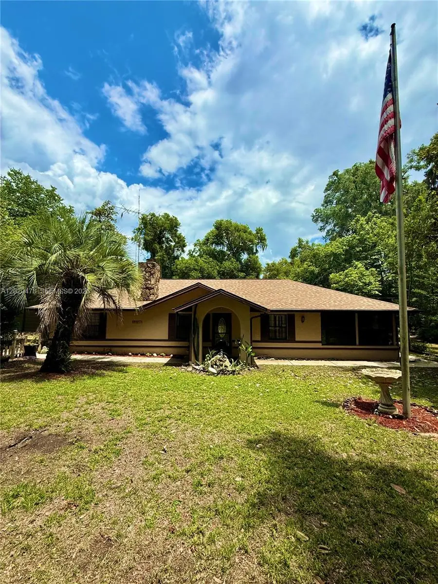 13167 SE 39th Ct, Belleview, FL 34420 - #1