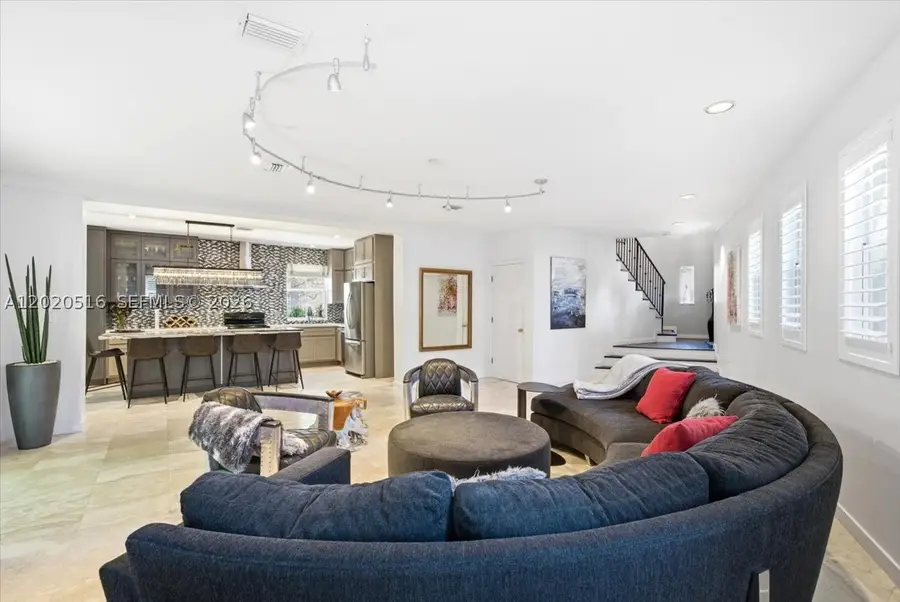 2917 Jackson Ave #6, Miami, FL 33133 - #3
