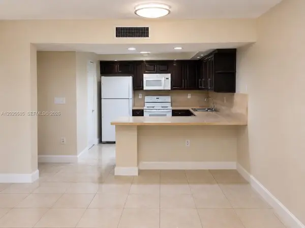 13255 SW 88 Ln #406-CS, Kendall, FL 33186