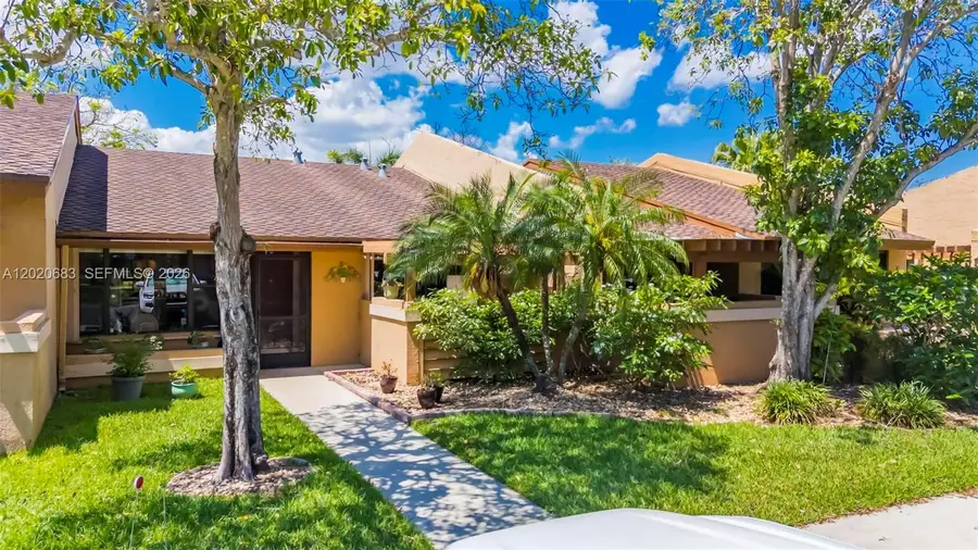 828 NW 79th Ter, Plantation, FL 33324 - #3