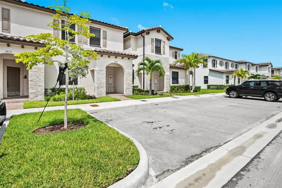 11804 SW 247th Ter, Homestead, FL 33032 - #3