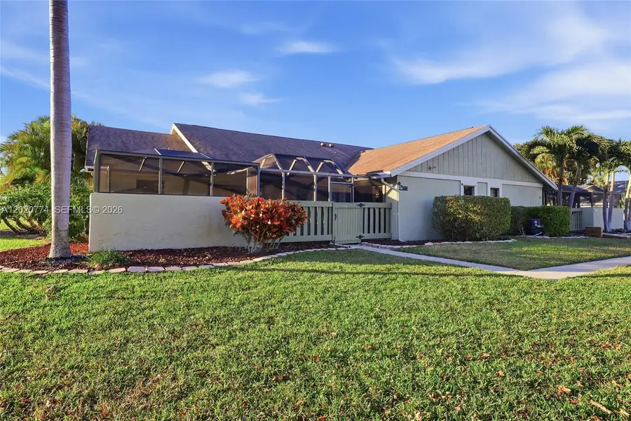 5694 Northpointe Ln, Boynton Beach, FL 33437 - #3