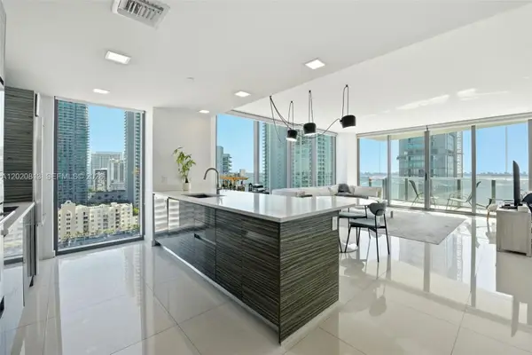 460 NE 28th St #1801, Miami, FL 33137