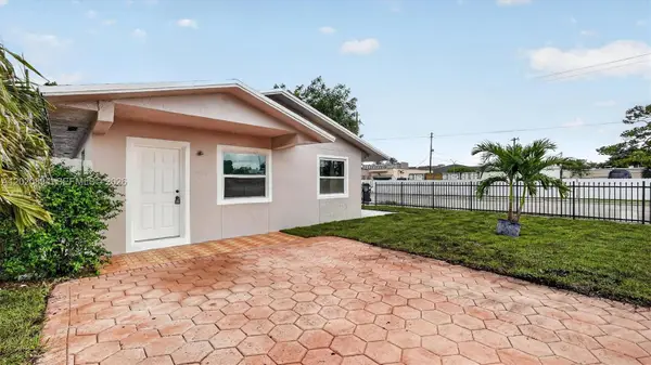 900 Sharazad Blvd, Opa Locka, FL 33054